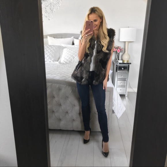 Via Spiga Tops - Via Spiga Faux Fur Vest